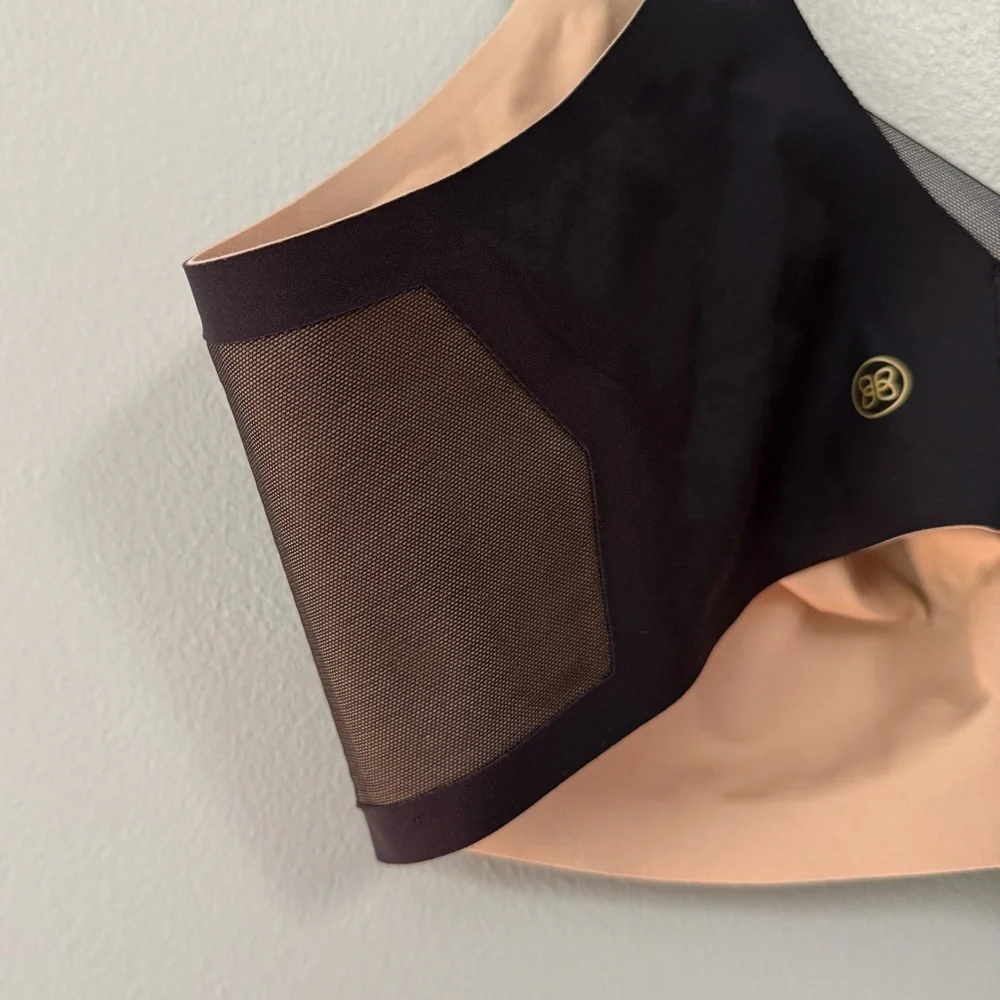 Honeylove CrossOver Bra in Runway - 38D/DD(E)